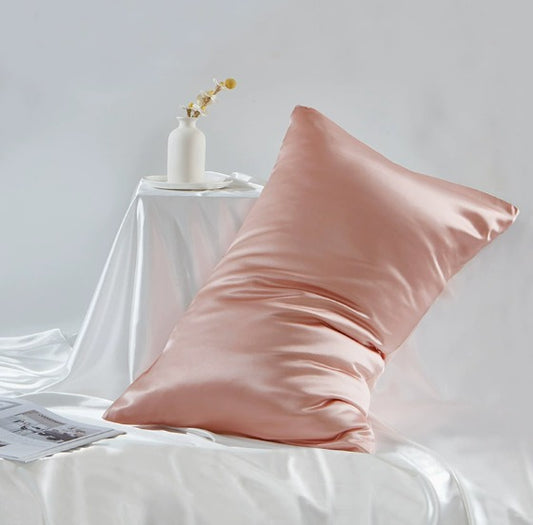Kissenbezug aus Seide in Rose´